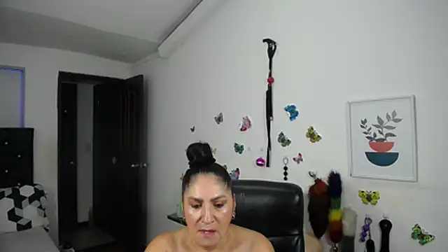 Czat XXX na żywo – mature_bigboobs10