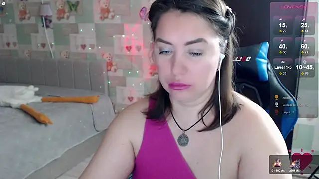 Korolek12's Live XXX Chat