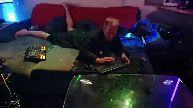 davidgntxxxxx's Live XXX Chat