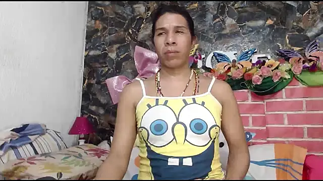 DesireDirtyTS__'s Live XXX Chat