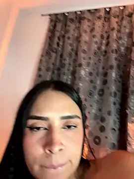 Linna_Cam's Live XXX Chat