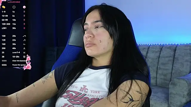 ZaraDames_'s Live XXX Chat