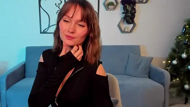 XXX chat uživo modela BritnieCute