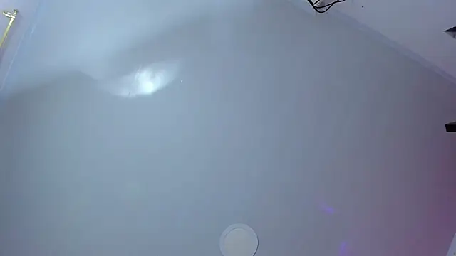 Chatroom XXX en direct de Daisy__rose