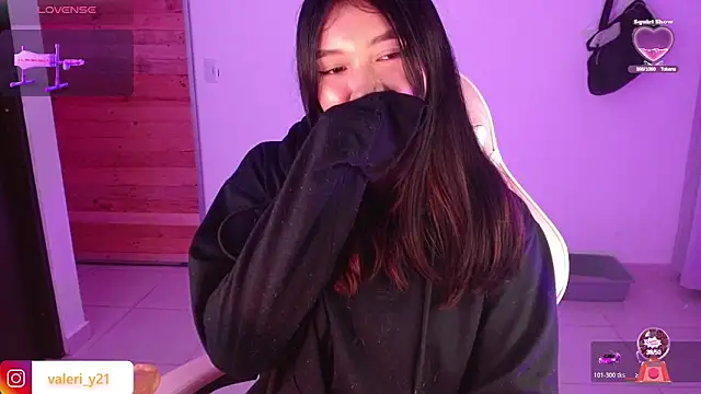 Moonbell_bell's Live XXX Chat