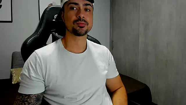 Dante_Storm's Live XXX Chat