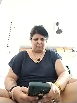 Jann_Riya333 Chat XXX live