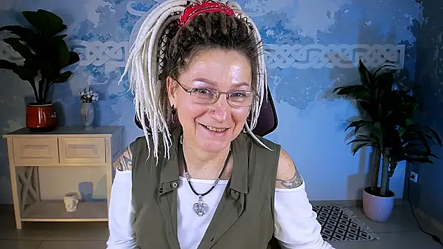 UmaSpace: απευθείας συνομιλία ΧΧΧ