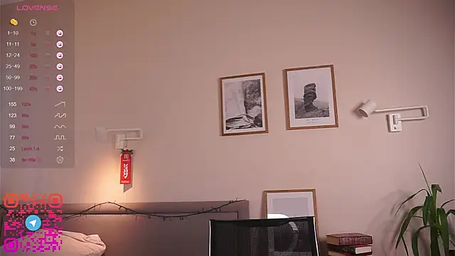 MegganKinson's Live XXX Chat