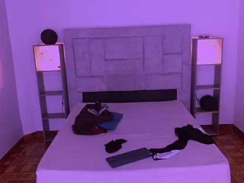 Mortelle_'s Live XXX Chat