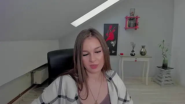 LouannaHart Chat XXX in diretta