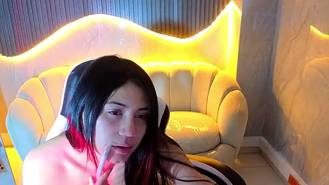 Andrea_Tx's Live XXX Chat