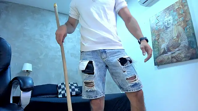 Maximo_ZahirのライブXXXチャット