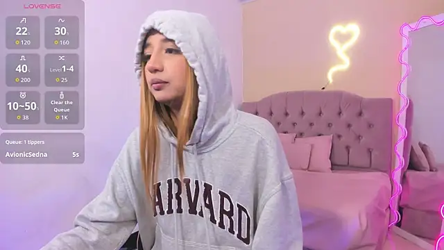 IRINA_TAY1's Live XXX Chat