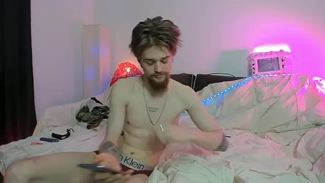 Lev_Miller webcam show