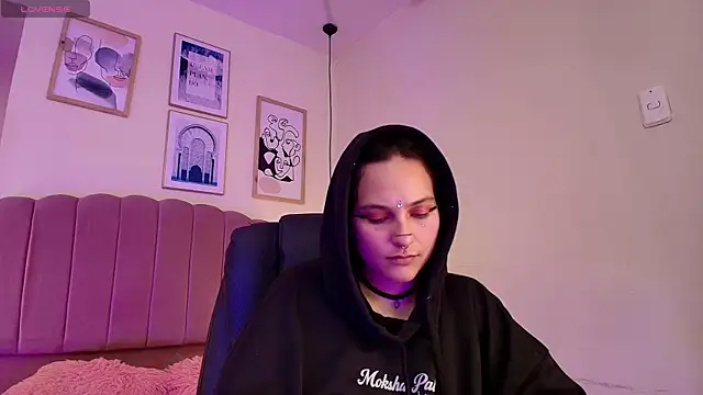 Hanabie_'s Live XXX Chat