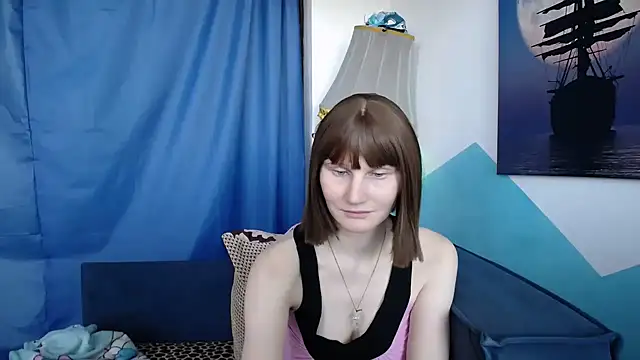 cornflower_mm's Live XXX Chat