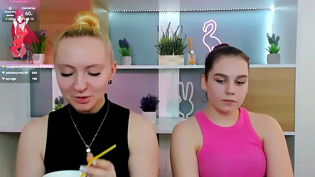 mila_glow1's Live XXX Chat