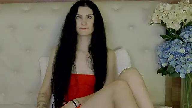 KendraNoir's Live XXX Chat