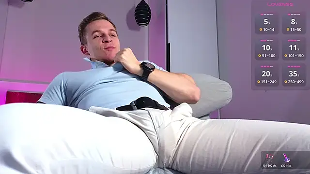 S3Xyes' Live XXX Chat