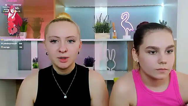 mila_glow1's Live XXX Chat