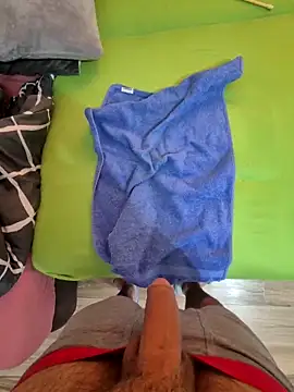 vali23's Webcam Show