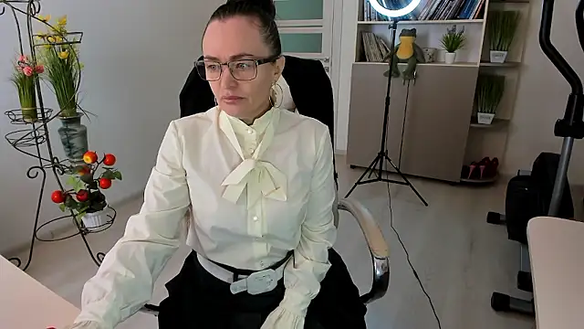 Vika73 Chat XXX in diretta