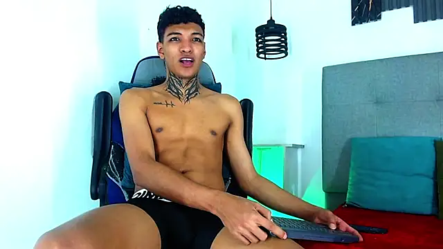 Rick_Wade: απευθείας συνομιλία ΧΧΧ