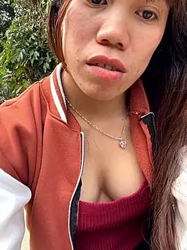 nhinhi-sexy: онлайн-секс-чат