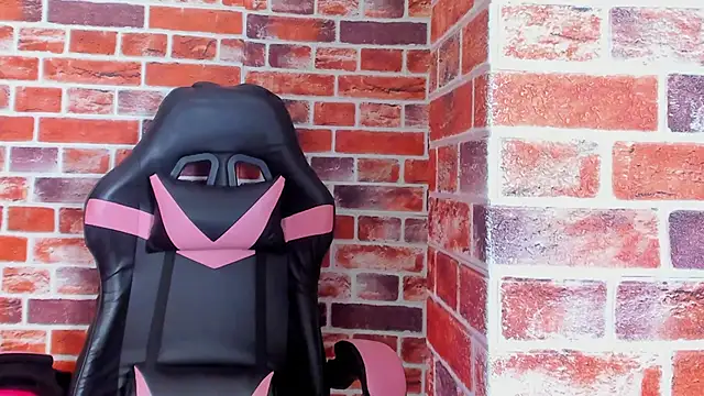 Nyra_Rose: απευθείας συνομιλία ΧΧΧ