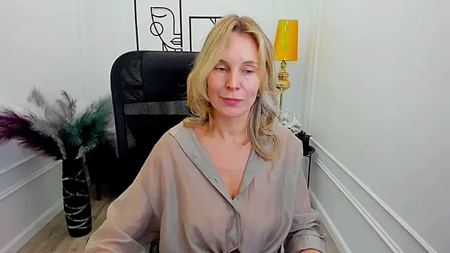 Sinty_Devis' Live XXX Chat