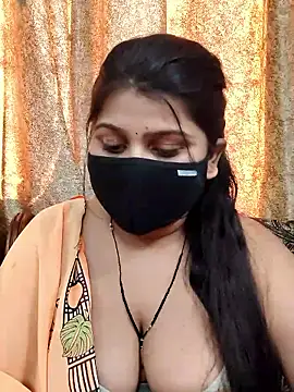 Hotty-simran: διαδικτυακό σόου στην κάμερα