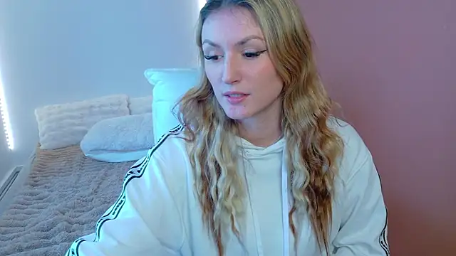 Anaayss_'s Live XXX Chat