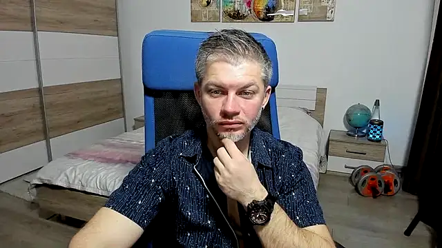 RobbyShawz's Webcam Show