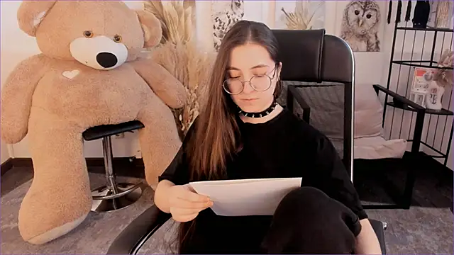 Онлайн чат XXX VirtuallVoyant