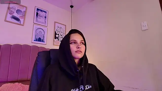 Hanabie_ Live XXX-chat