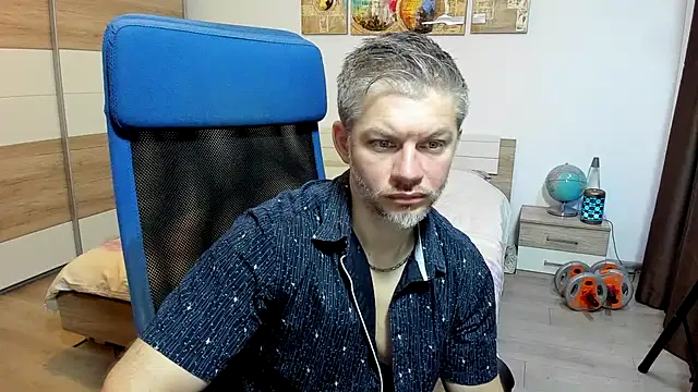 RobbyShawz Adlı Modelin Canlı XXX Sohbeti