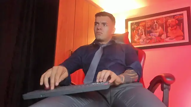 ALPHA_DOMINUS_'s Live XXX Chat