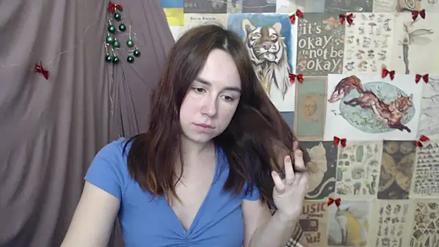 VeryVeryVeryShy_ Adlı Modelin Canlı XXX Sohbeti