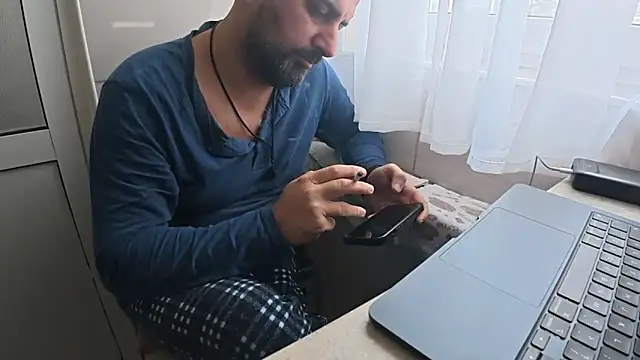 TARKAN1: вебкам-шоу