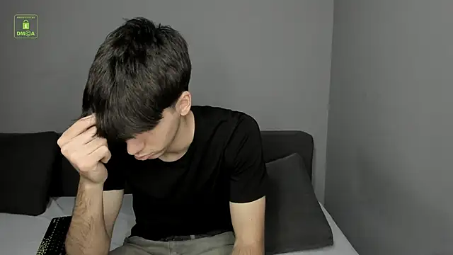 Quentin_Blake Live XXX Chat