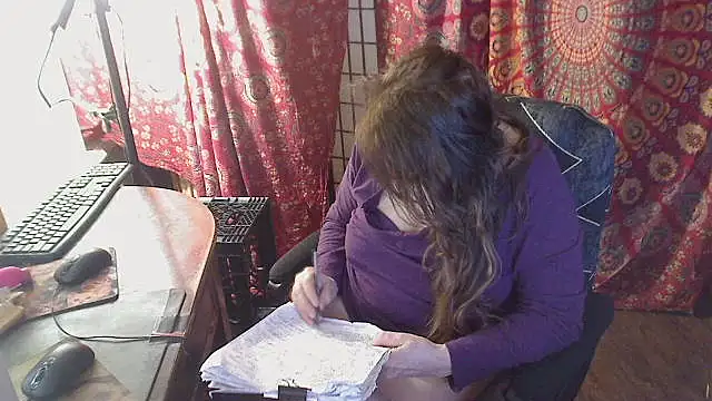 Ireallysquirt's Live XXX Chat