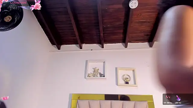 vahiolet_fuentes: απευθείας συνομιλία ΧΧΧ