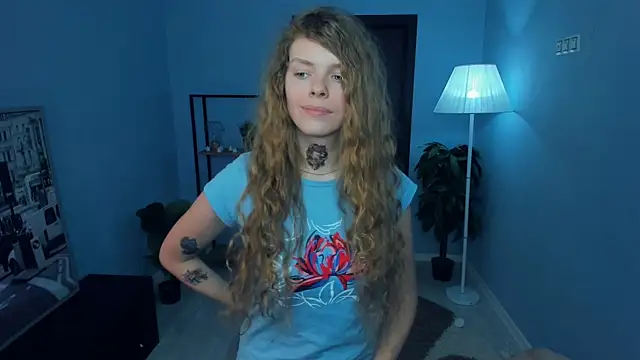 RayaNenlia Live XXX Chat