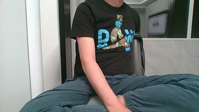 nole_china7's Live XXX Chat