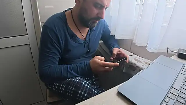 TARKAN1's Webcam Show