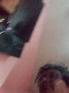 ohyoguirivayのライブXXXチャット