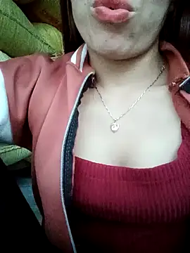 nhinhi-sexy Chat XXX in diretta