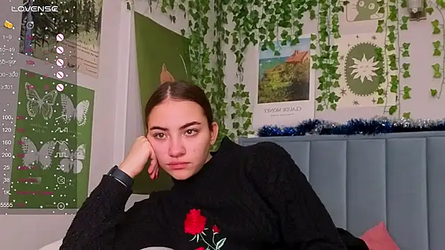 Fit_Brunette_'s Live XXX Chat