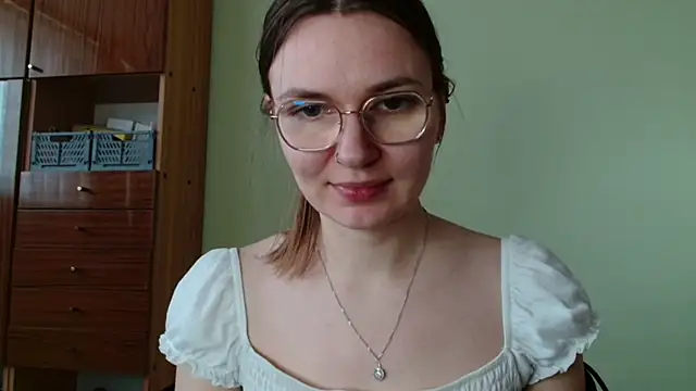 XXX chat uživo modela LooveELLYx